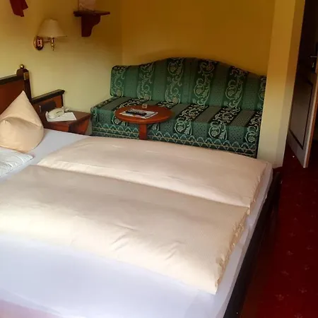 Kristall - Adults Only 4*