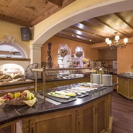 Kristall - Adults Only Hotel