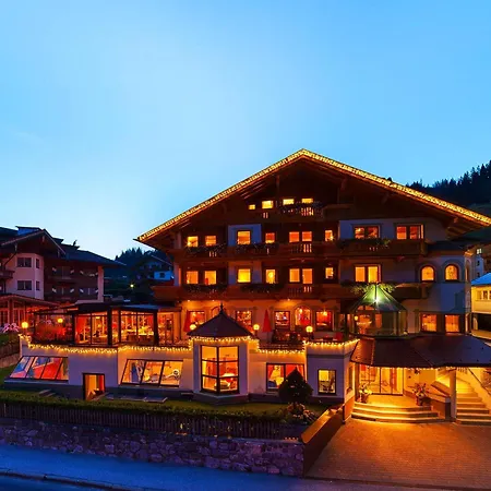 Отель Kristall - Adults Only