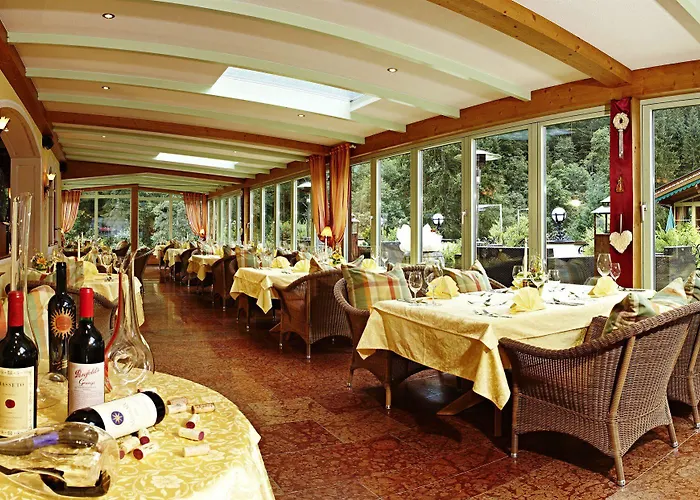 كريستال - للبالغين فقط جيرلوس