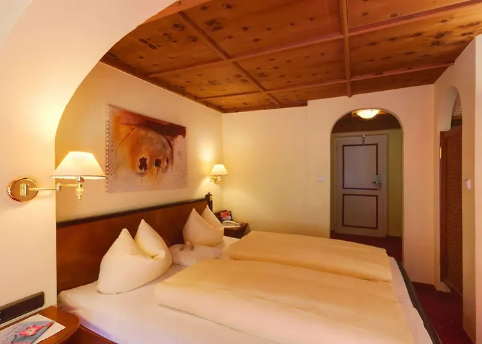 كريستال - للبالغين فقط جيرلوس