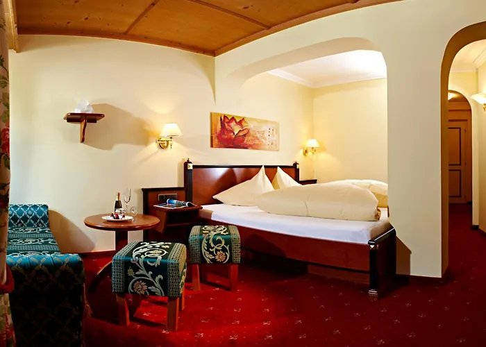 كريستال - للبالغين فقط فندق