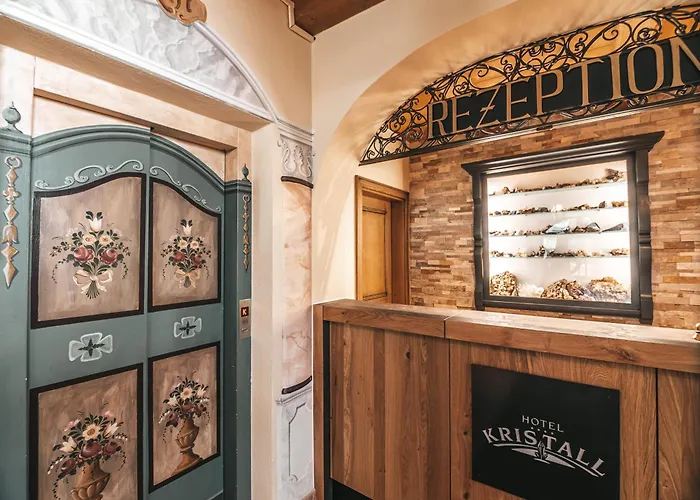 Hotell Kristall - Adults Only 4*