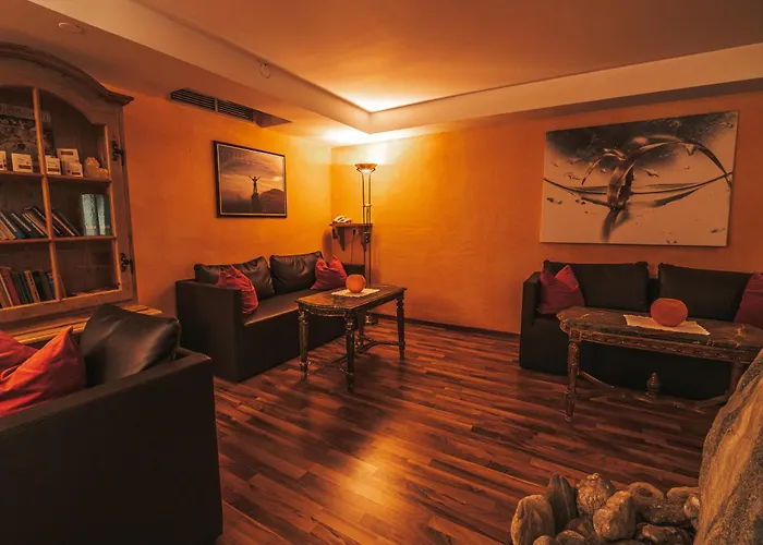 Kristall - Adults Only Hotell 4*