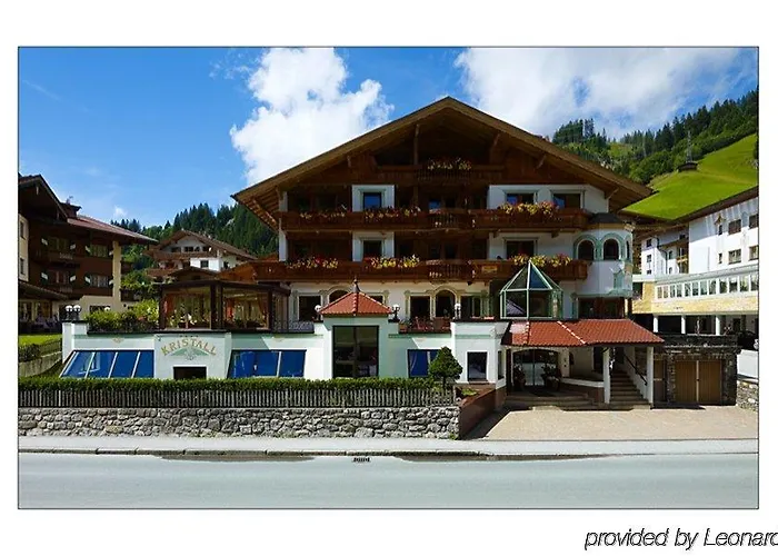 Kristall - Adults Only Hotell